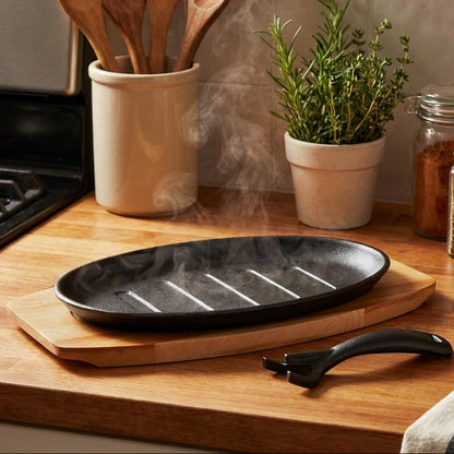Savora Pre-Seasoned Cast Iron Sizzler, Wooden Tray