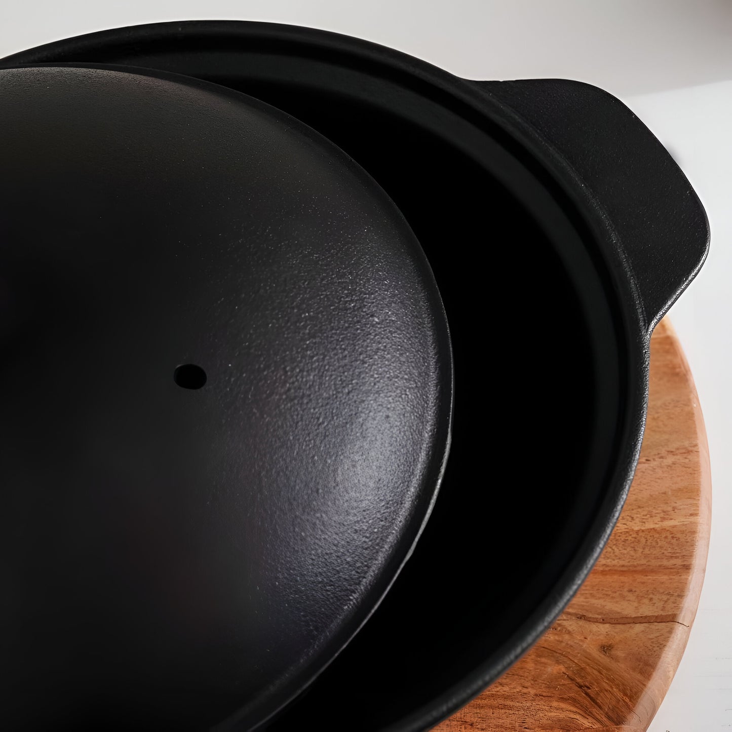Vulcan Pre-Seasoned Cast Iron Kadai 9.45 inches, Induction