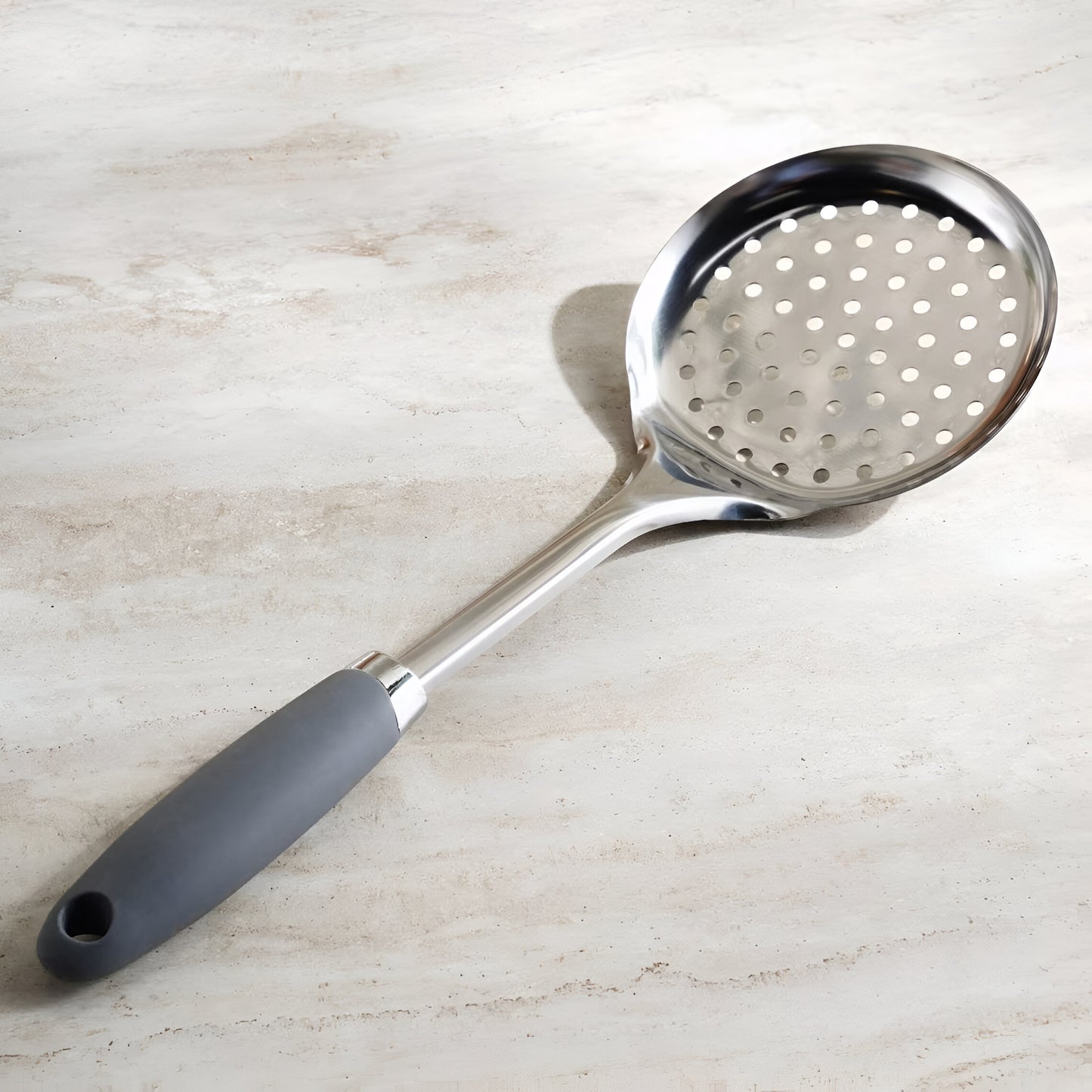 Vento Stainless Steel Skimmer Gray, Soft Grip Handle