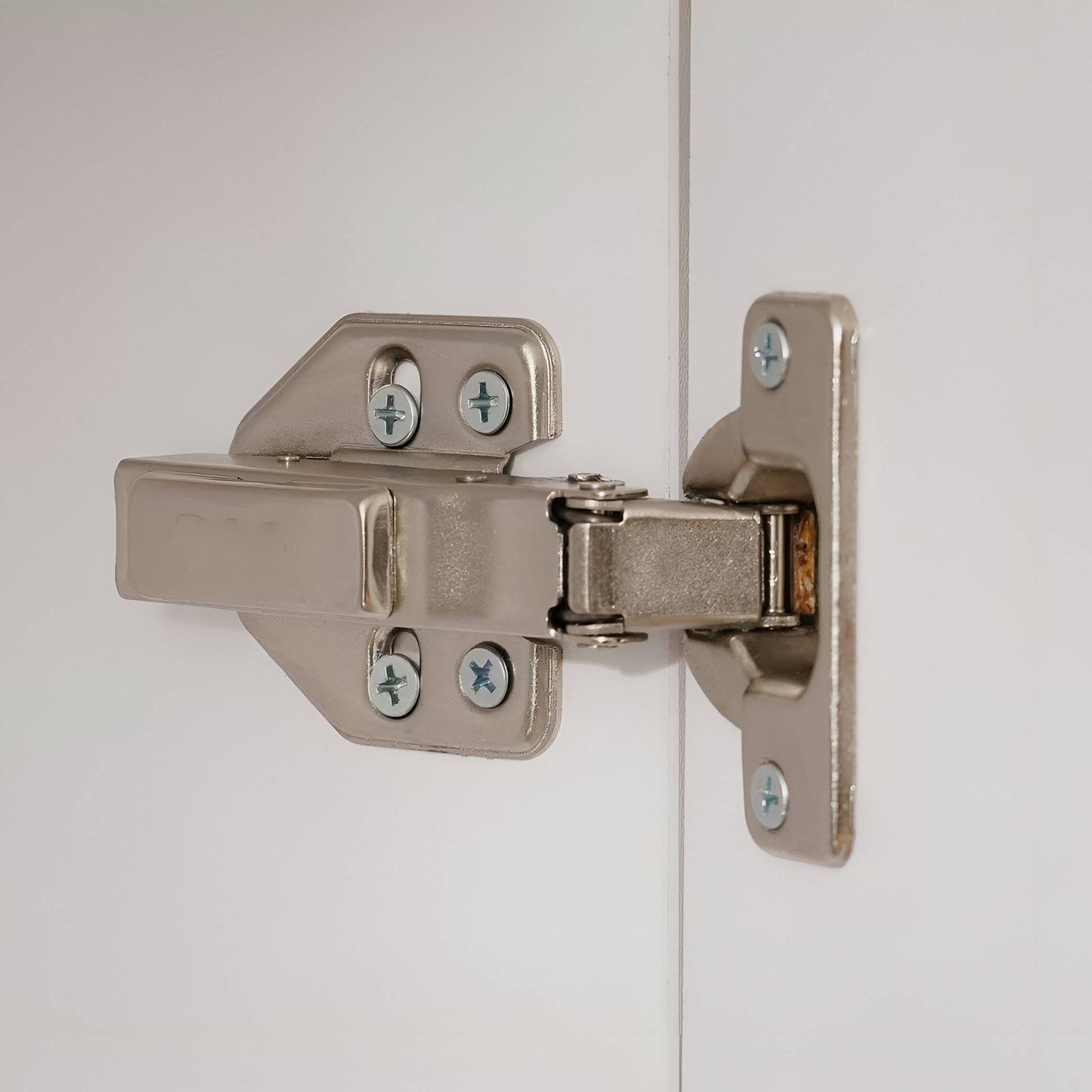 Solis White Medicine Cabinet Wall Mount, Mirrored Door